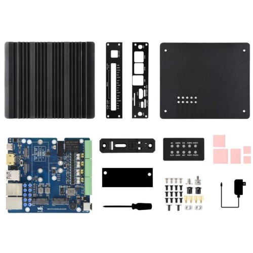 Scheda di espansione multifunzione Waveshare 34252 CM5 Gigabit/2.5G Dual Ethernet, supporta la comunicazione industriale RS485, il modulo 4G/5G e l'uscita per display 4K, spina UK.