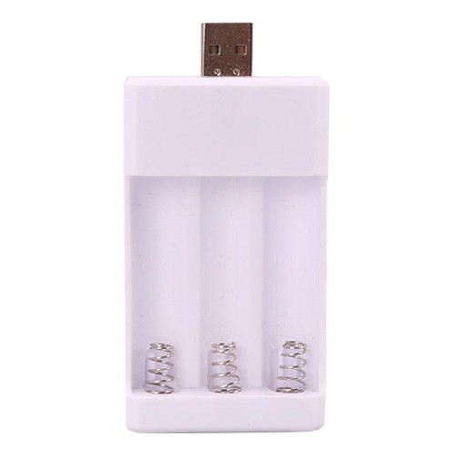 Caricabatterie USB a 3 slot Caricabatterie universale per giocattoli con batterie ricaricabili AA / AAA
