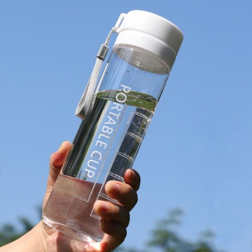 Tazza sportiva da esterno di grande capacità Tazze da tè portatili a prova di perdite in plastica satinata, colore: bianco trasparente da 800 ml