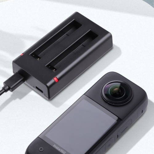 Caricabatterie USB a Doppia Batteria con Cavo e Indicatore Luminoso (Nero) per Insta360 X3